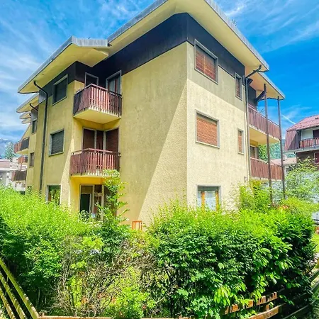 Einaudi 11 - Maison Doc Apartment *